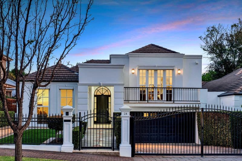 2A Woodcroft Avenue, St Georges - Image 1