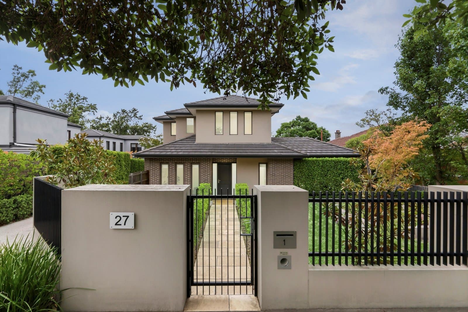 1/27 Glyndon Road, Camberwell - Image 1