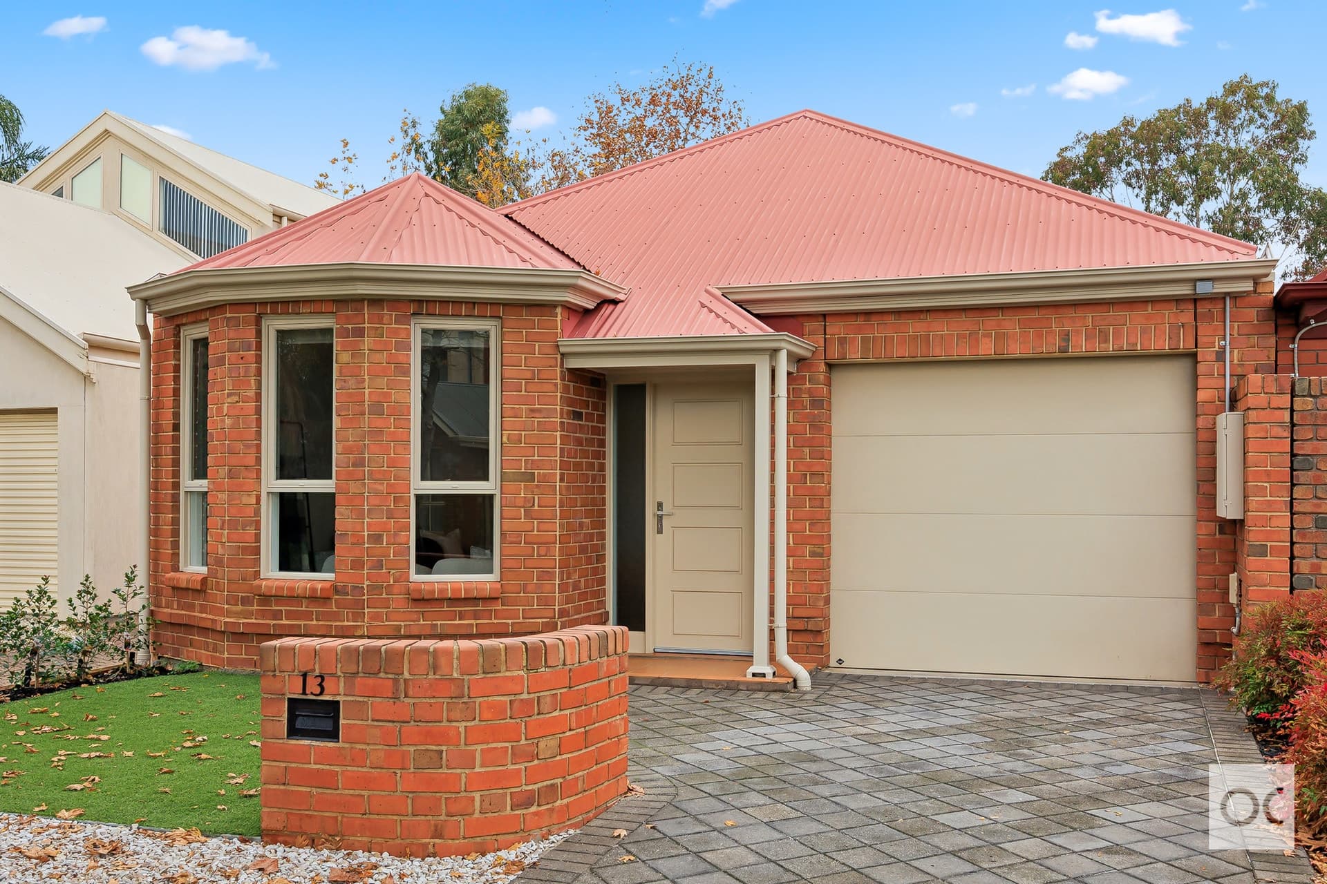 13 Barker Court, Mile End - Image 1
