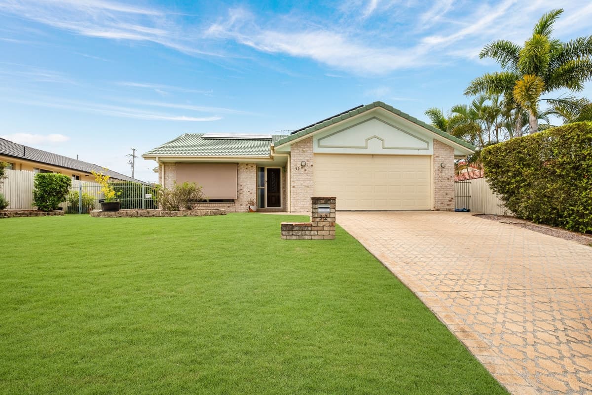 32 Finnegan Street, ROTHWELL, Blacktown - Image 1