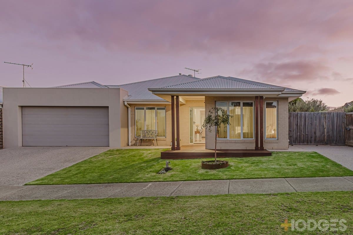 2/41 May Avenue, Ocean Grove - Image 1