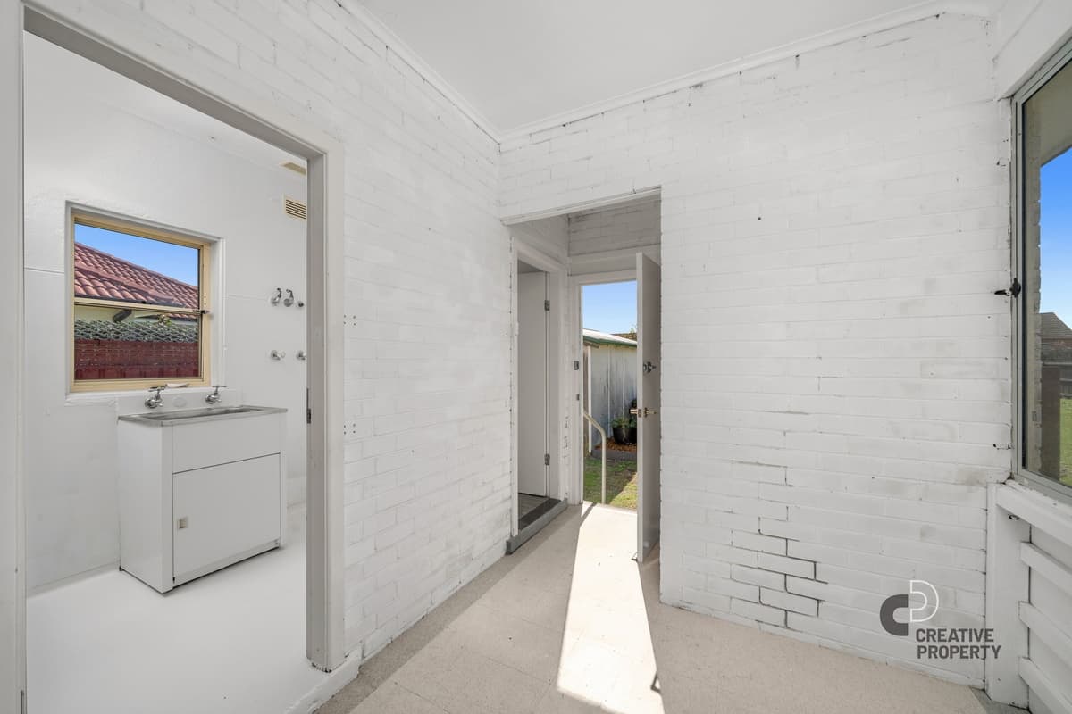 14 Flint Street, Stockton, Stockton - Image 1