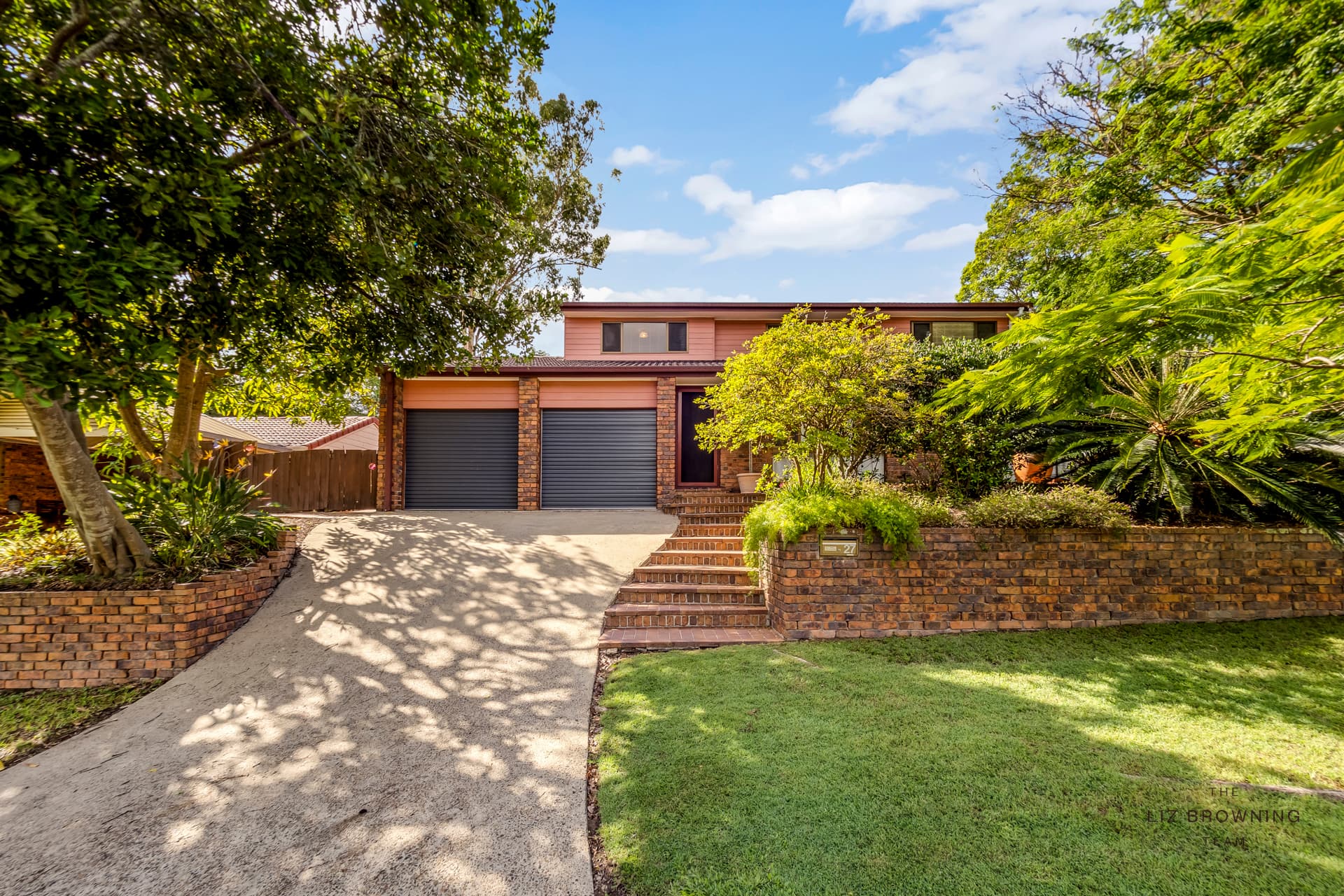27 Wyndarra Street, Kenmore - Image 1
