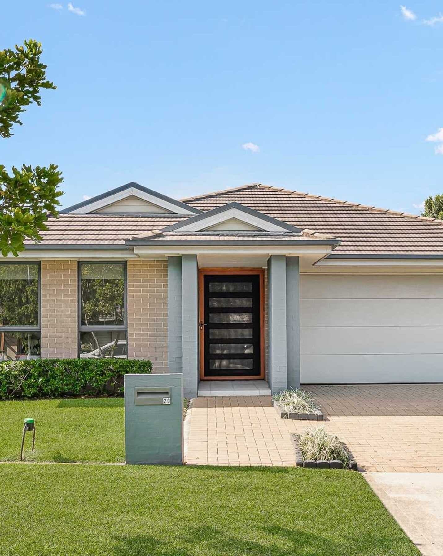 20 Sanderling Crescent Cranebrook, Cranebrook - Image 1