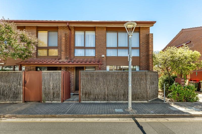 2/96 Sussex Street, North Adelaide - Image 1