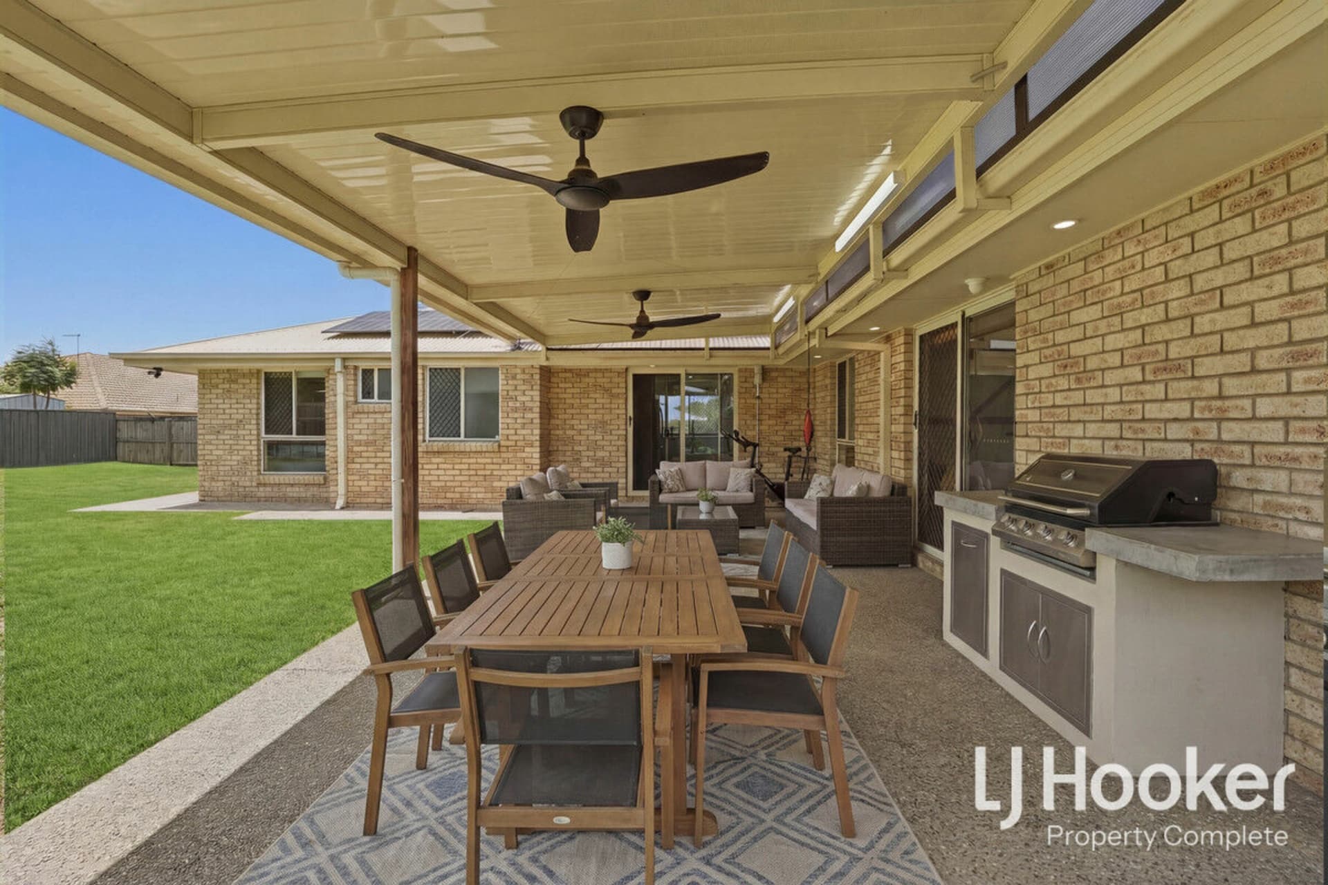 1 Golden Penda Drive, Flagstone, Flagstone - Image 1