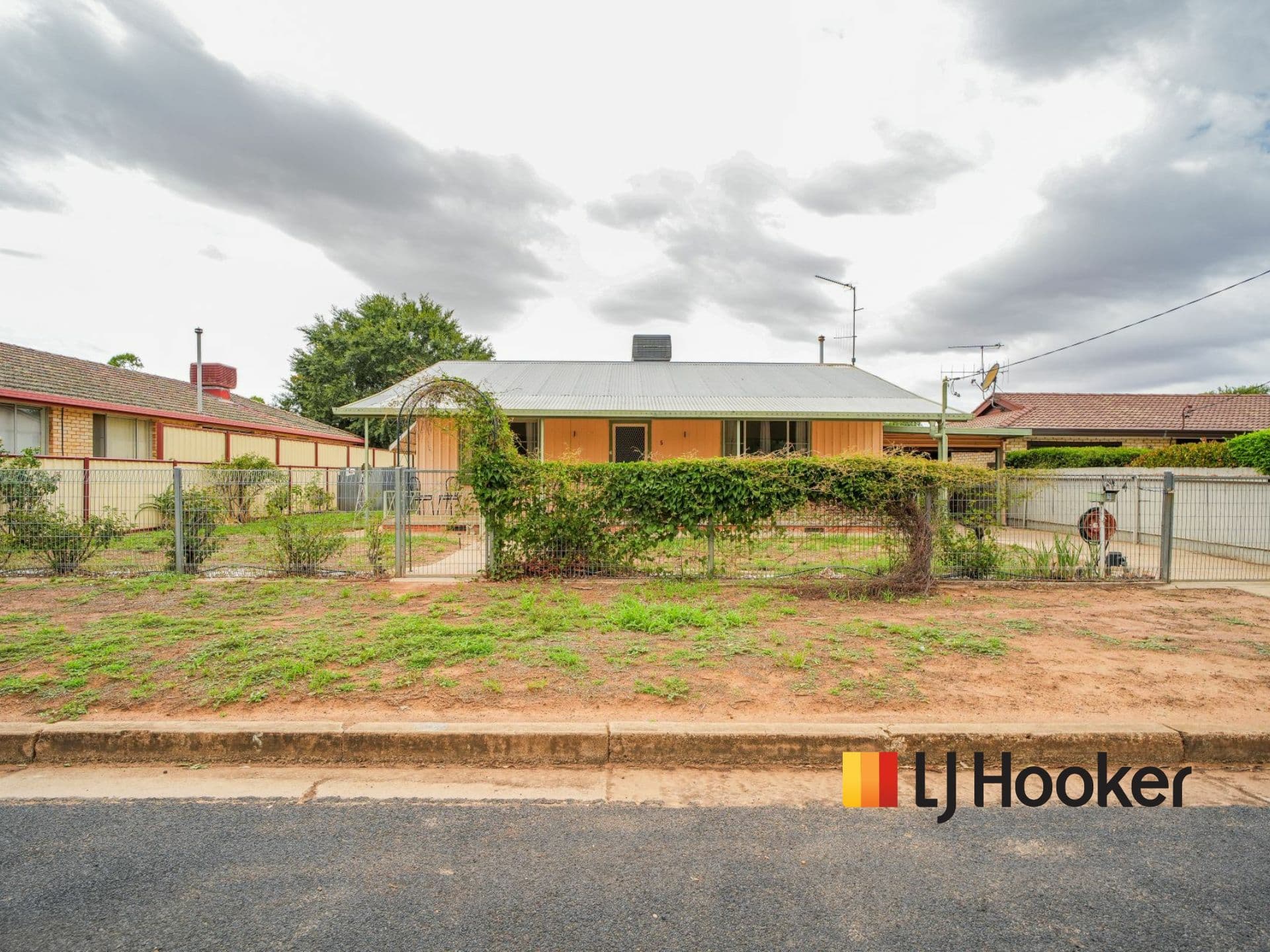 5 Meryula Street, Narromine, Narromine - Image 1