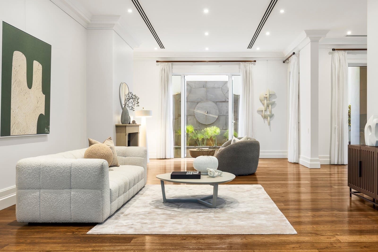 2/82 Mathoura Road, Toorak - Image 1