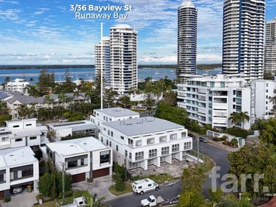 3 / 36 Bayview Street, RUNAWAY BAY, 3 / 36 Bayview Street - Image 1