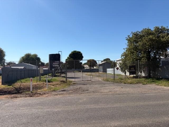 74-76 Cumming St, HOPETOUN VIC 3396, Hopetoun - Image 1