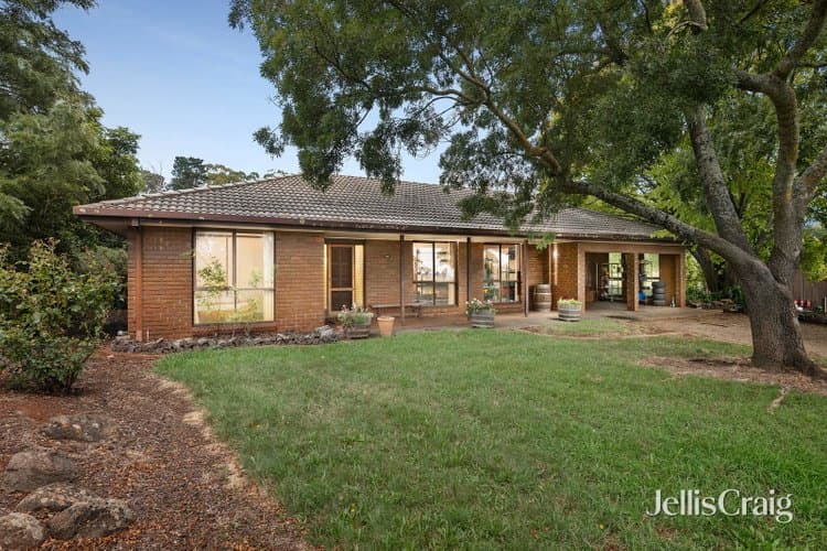 56 Monbulk-Seville Road, Seville, Seville - Image 1