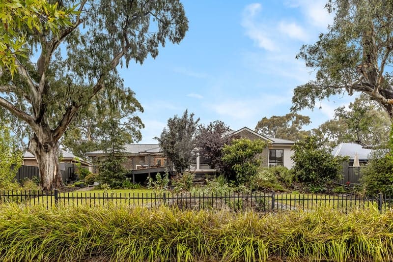 4 Hallmark Court, Mount Barker - Image 1