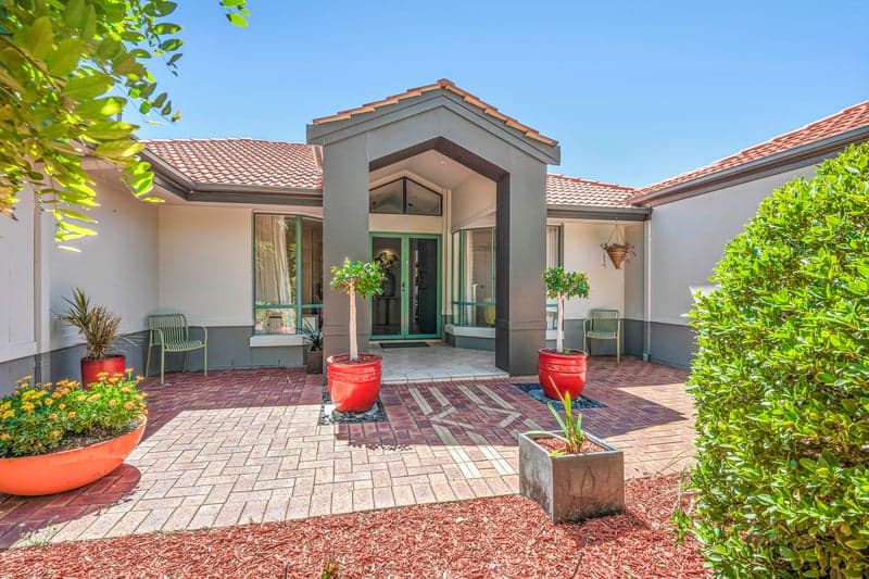 6 Ingleton Drive, Hallett Cove - Image 1