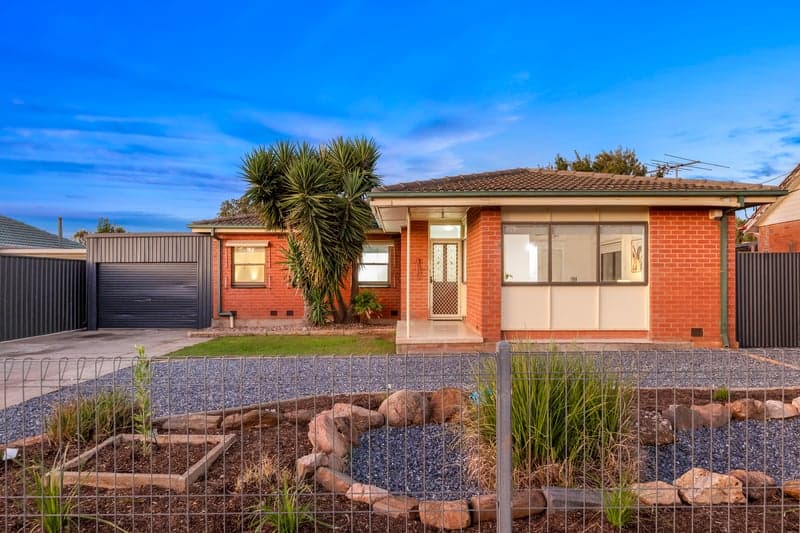 18 Whitington Road, Davoren Park - Image 1