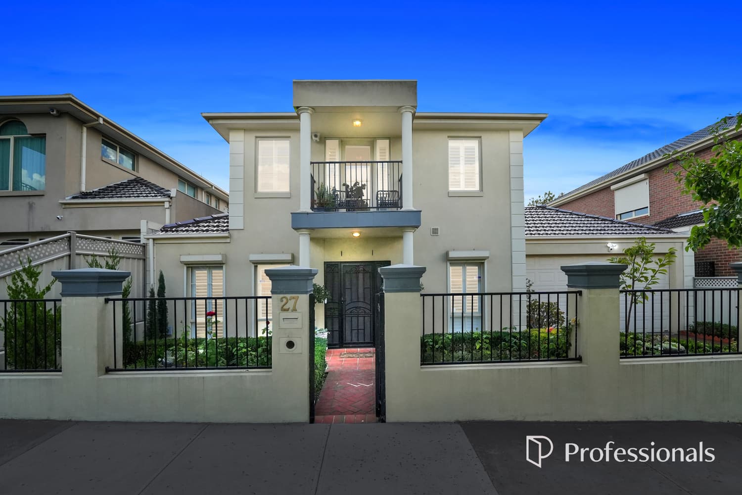 27 Central Park Avenue, Maribyrnong VIC 3032, Maribyrnong - Image 1