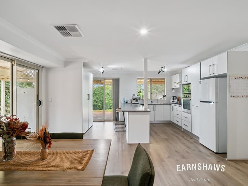 24 Harcourt Place, Bellevue, Bellevue - Image 1