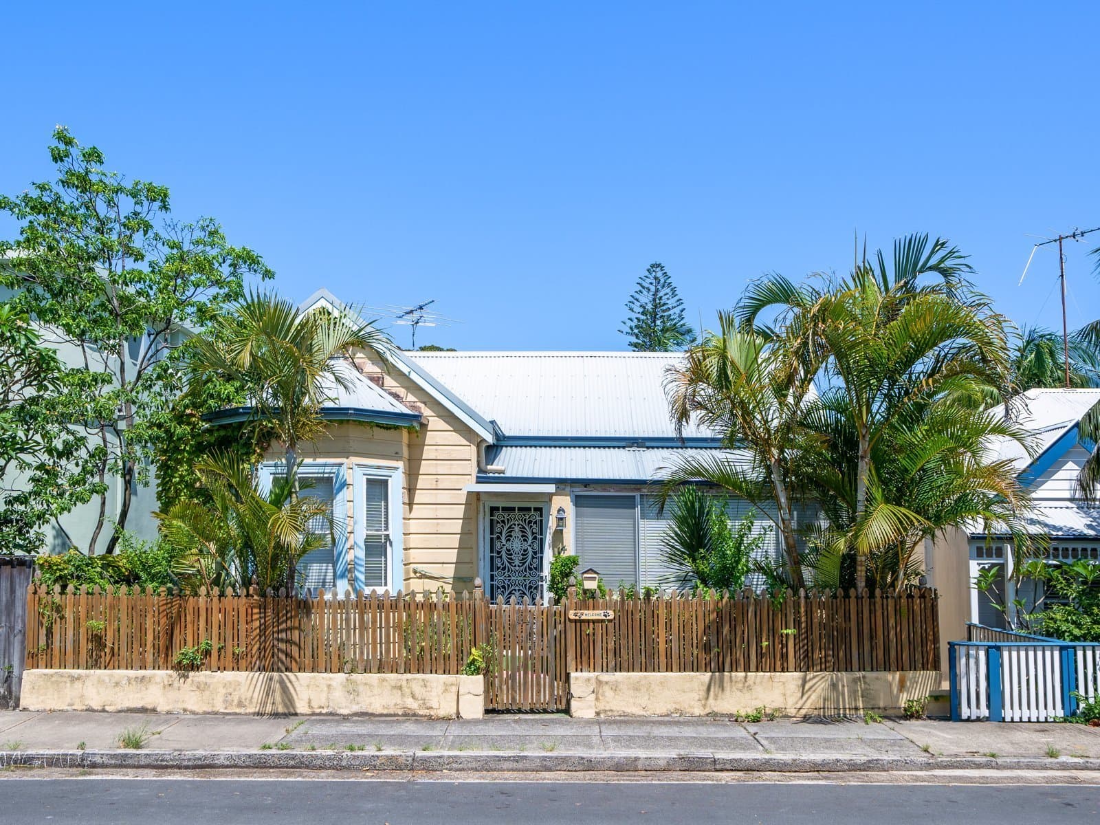 14 Victoria Street, Watsons Bay - Image 1