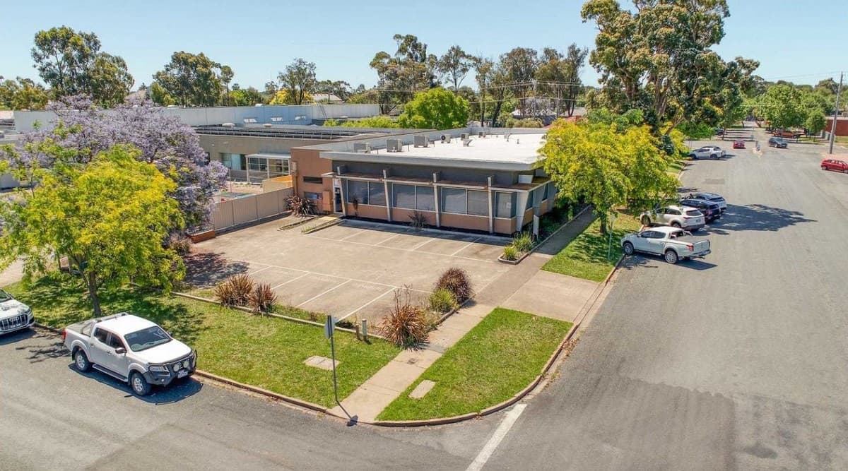 33 Kerferd Street, Tatura, Tatura - Image 1