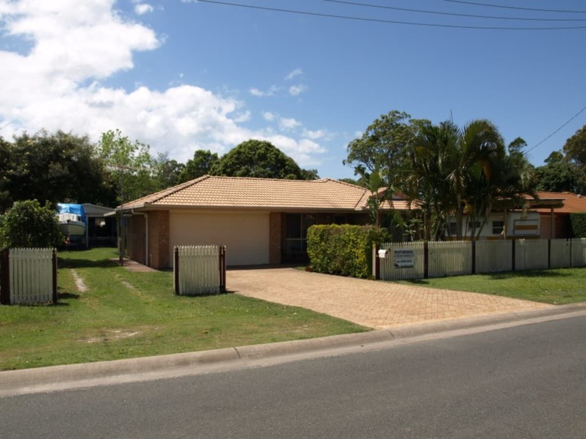25 Pelican Parade, JACOBS WELL QLD 4208, Jacobs Well - Image 1