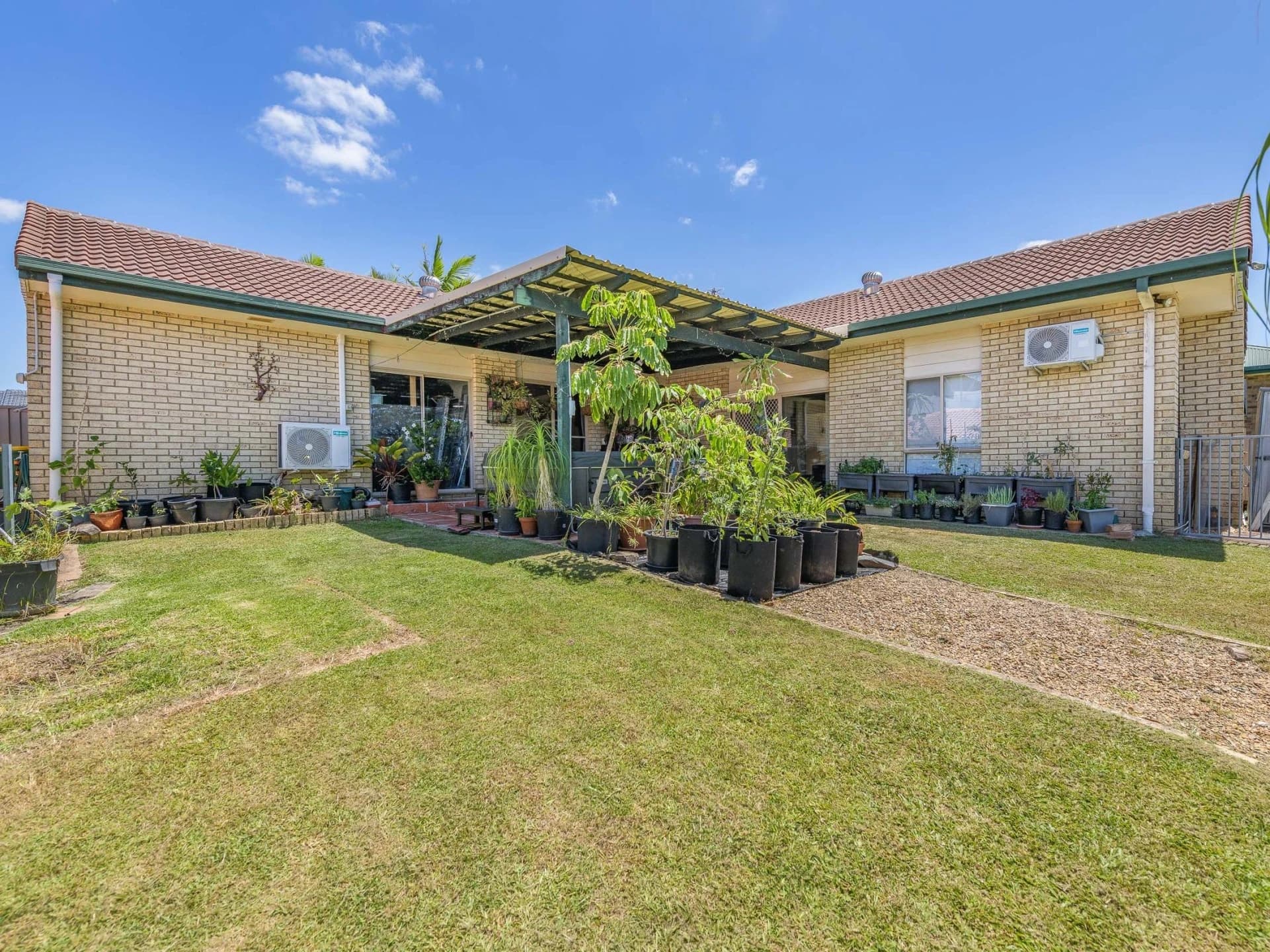 Parkwood QLD 4214, Parkwood - Image 1