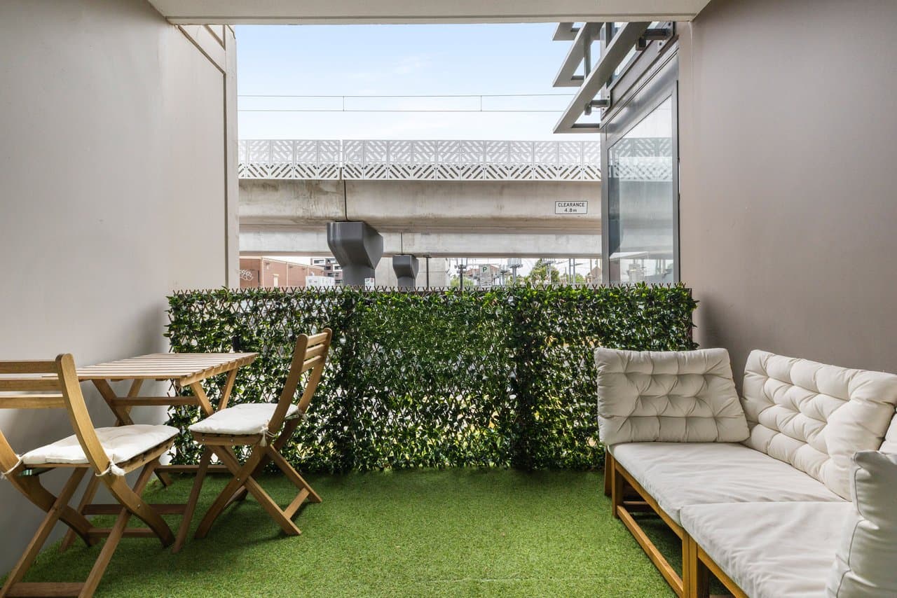 905/41 Crown Street, Wollongong - Image 1