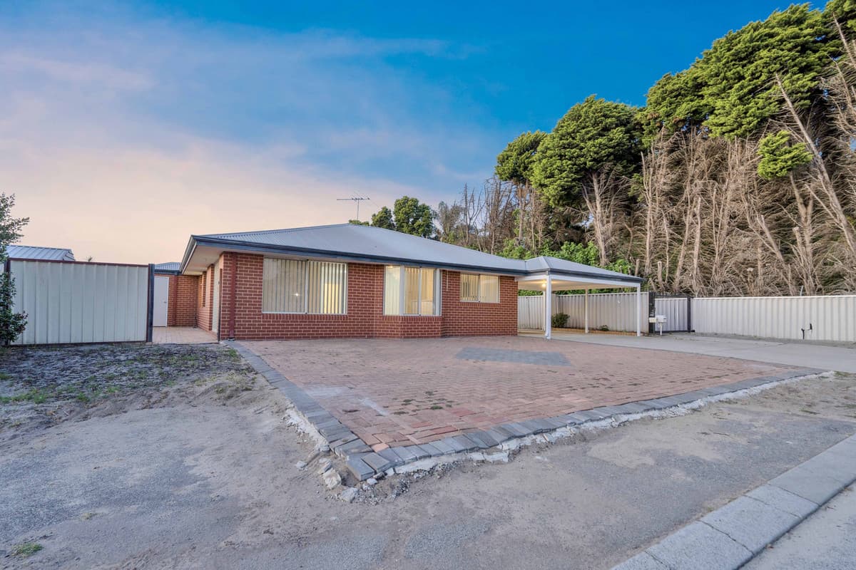 35A Portland Mews, Bennett Springs, WA, Bennett Springs - Image 1