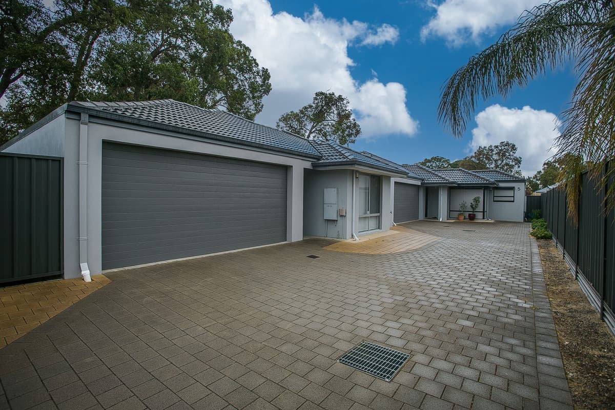 4/33 Evelyn Street, Gosnells, WA, Gosnells - Image 1