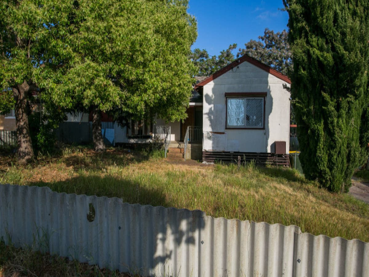 8 Bingfield Road West, MEDINA, WA, Medina - Image 1