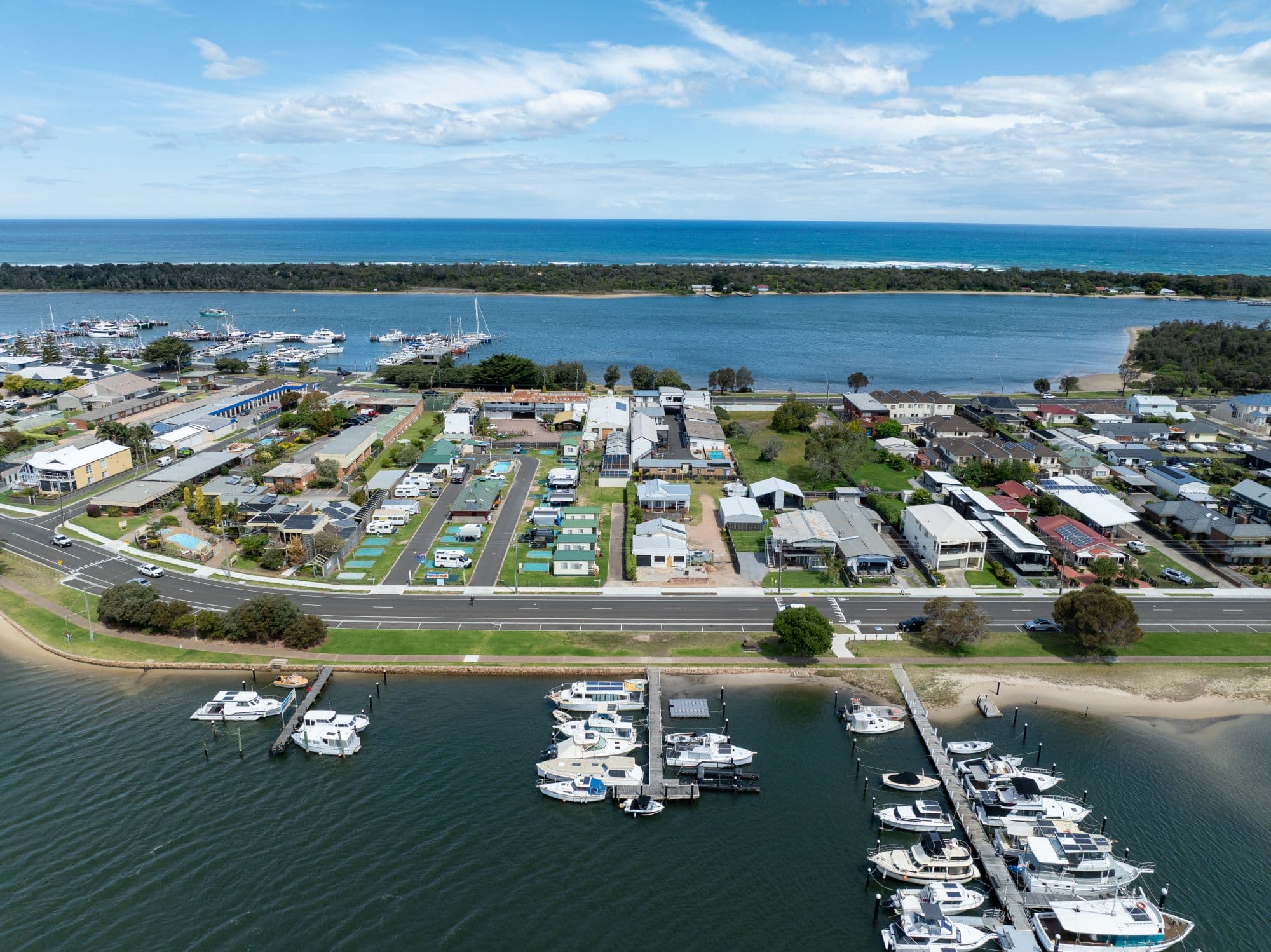 Marine Parade, Lakes Entrance, VICJAMES 3909, Lakes Entrance - Image 1