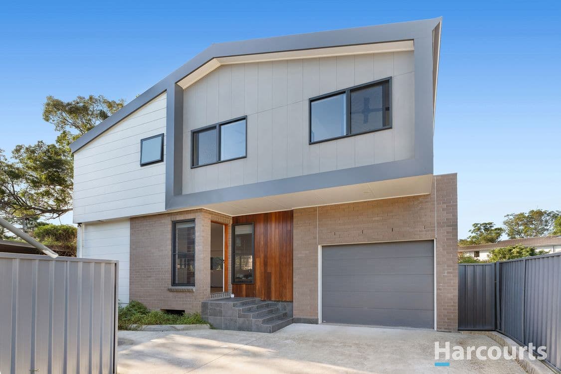 1/424 Glebe Road, Hamilton South, NSW 2303, Hamilton South - Image 1