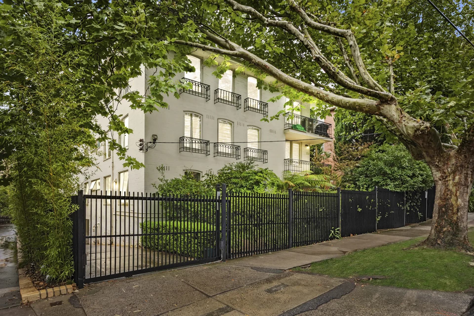 10/11 Rockley Road, South Yarra, VIC, South Yarra - Image 1