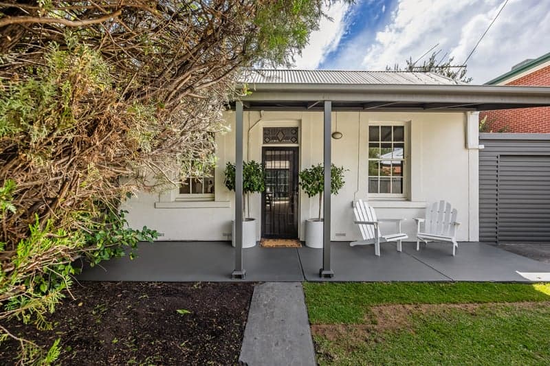 2 Whittam Street, Parkside - Image 1