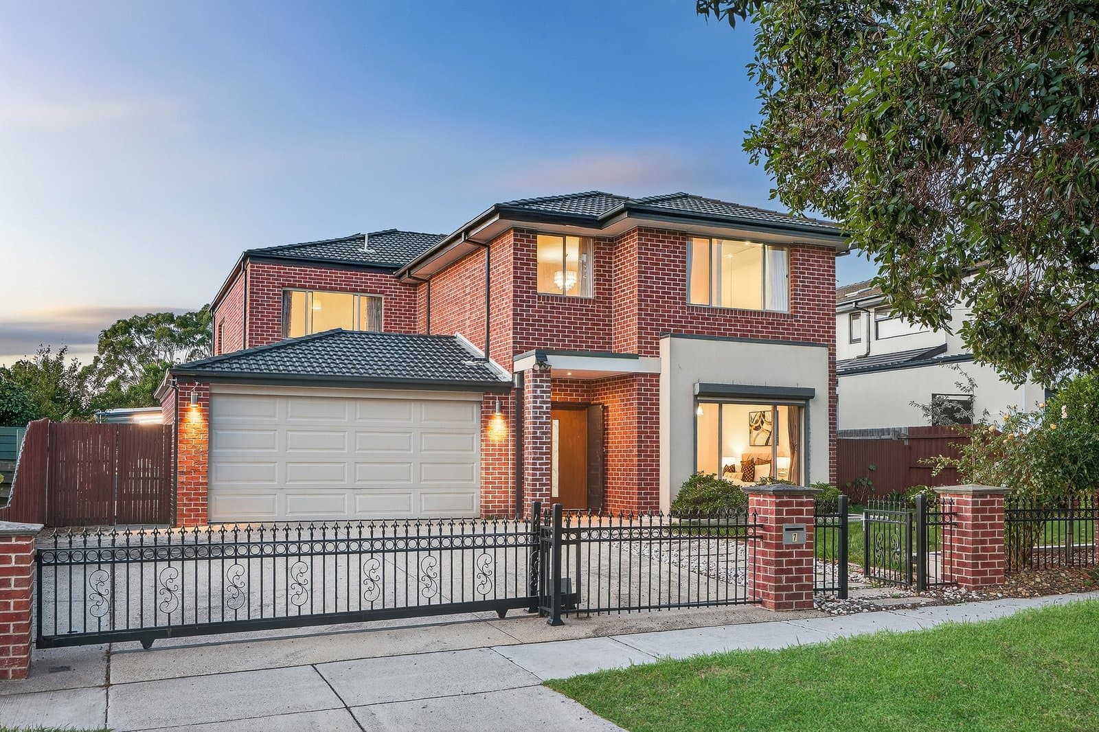 7 Kirstina Road, Glen Waverley, Glen Waverley - Image 1