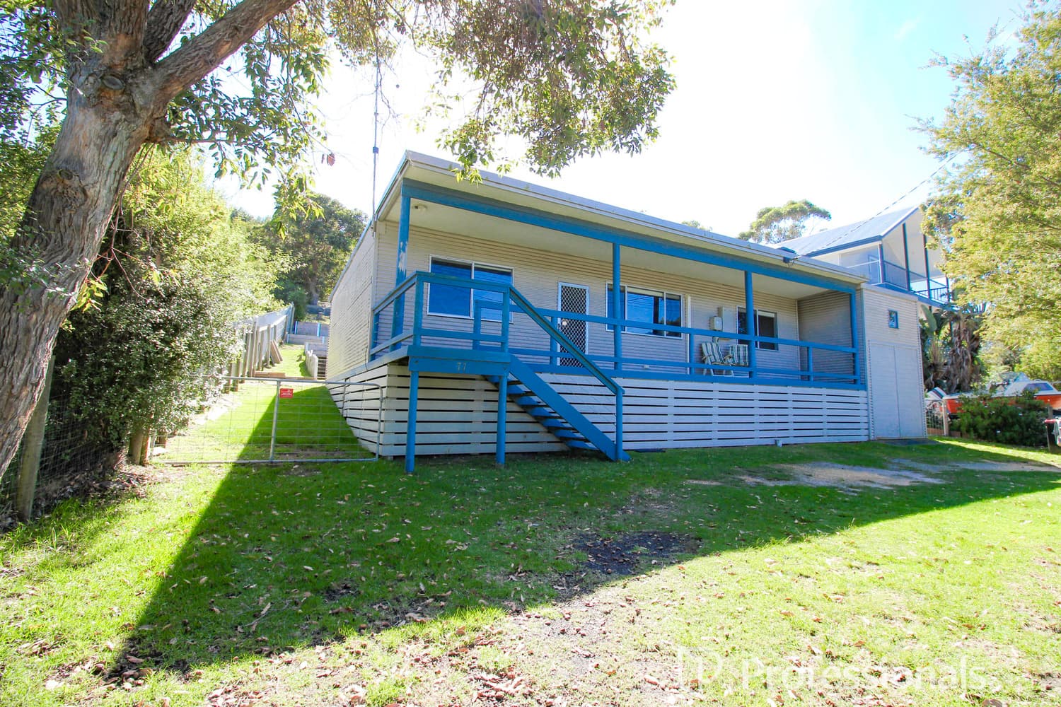 77 Toorak Avenue, Loch Sport VIC 3851, Loch Sport - Image 1