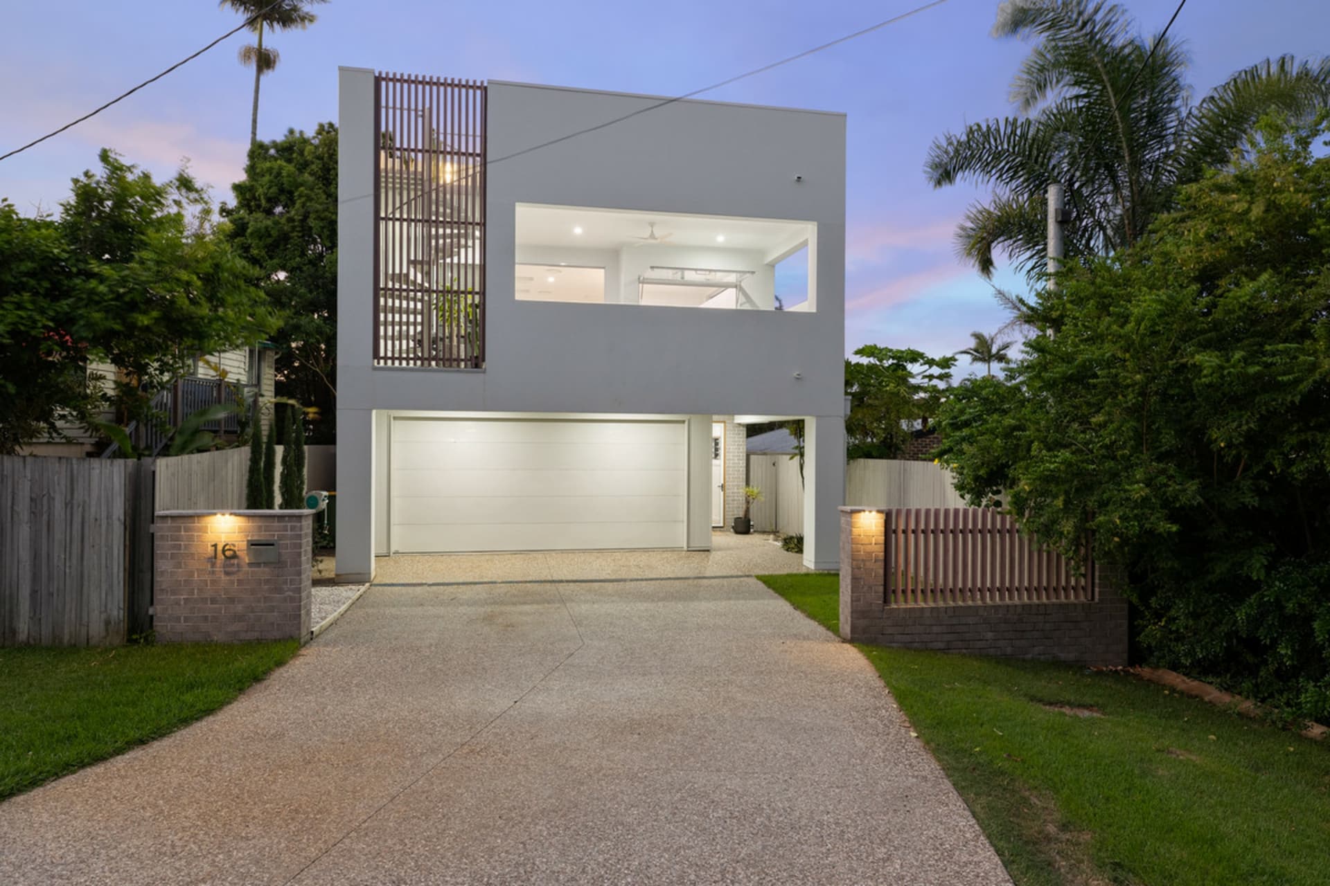 16 Oakland Avenue, Redland Bay, Redland Bay - Image 1