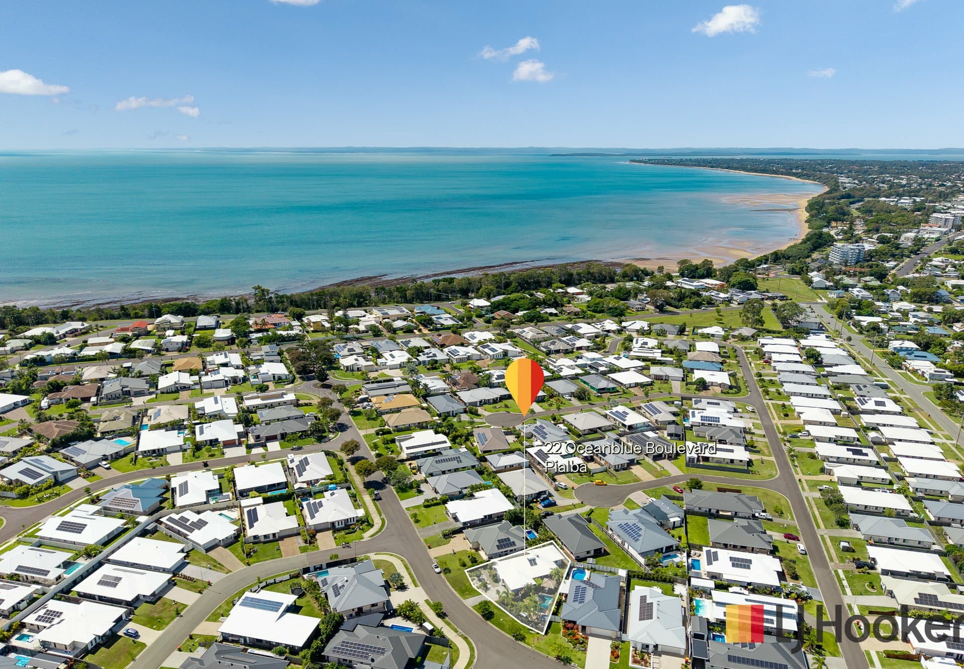 22 Oceanblue Boulevard, Pialba, Pialba - Image 1