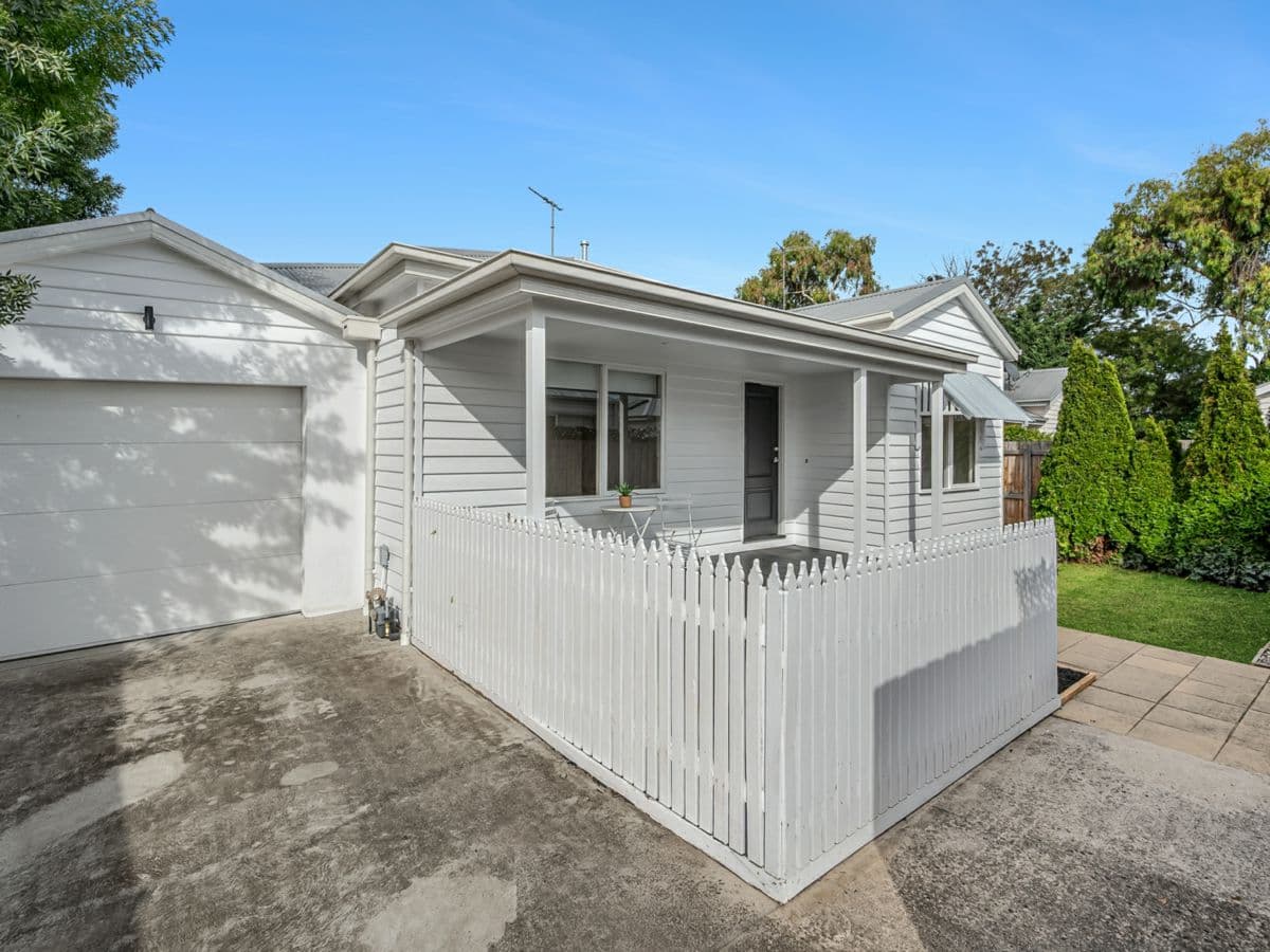 11B Addis Street, GEELONG WEST, Geelong West - Image 1