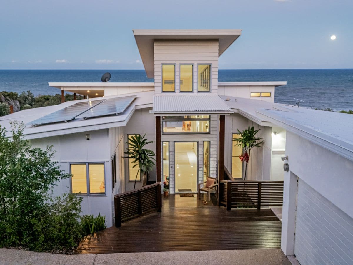 161 Sunbird Drive, AGNES WATER, Agnes Water - Image 1