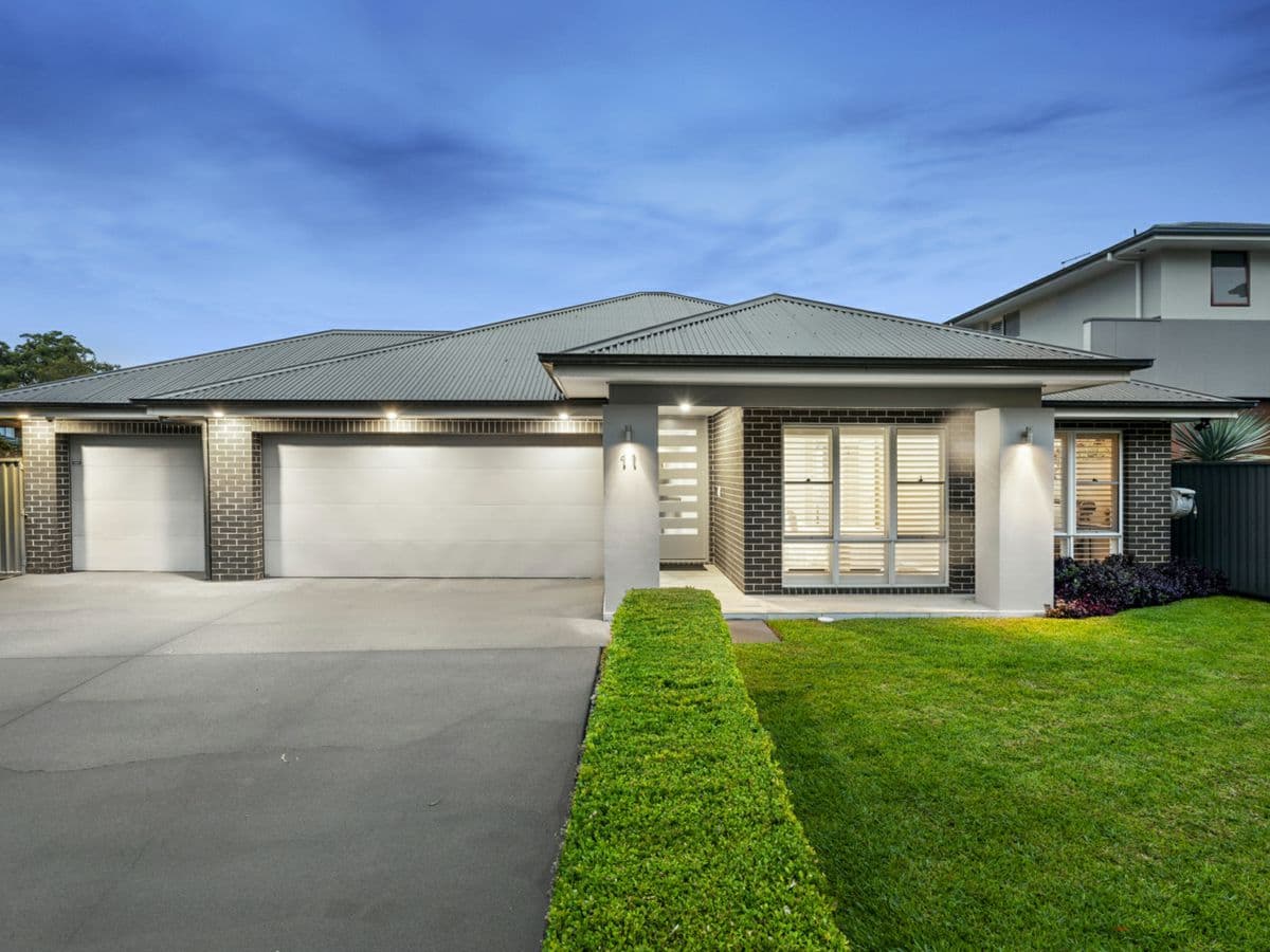 11 Applegum Crescent, NORTH KELLYVILLE, North Kellyville - Image 1