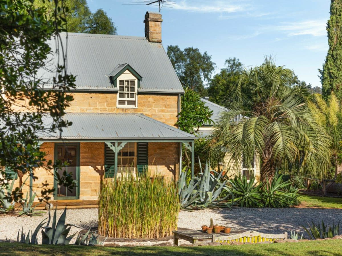 100-130 Moores Way, GLENMORE, Glenmore - Image 1