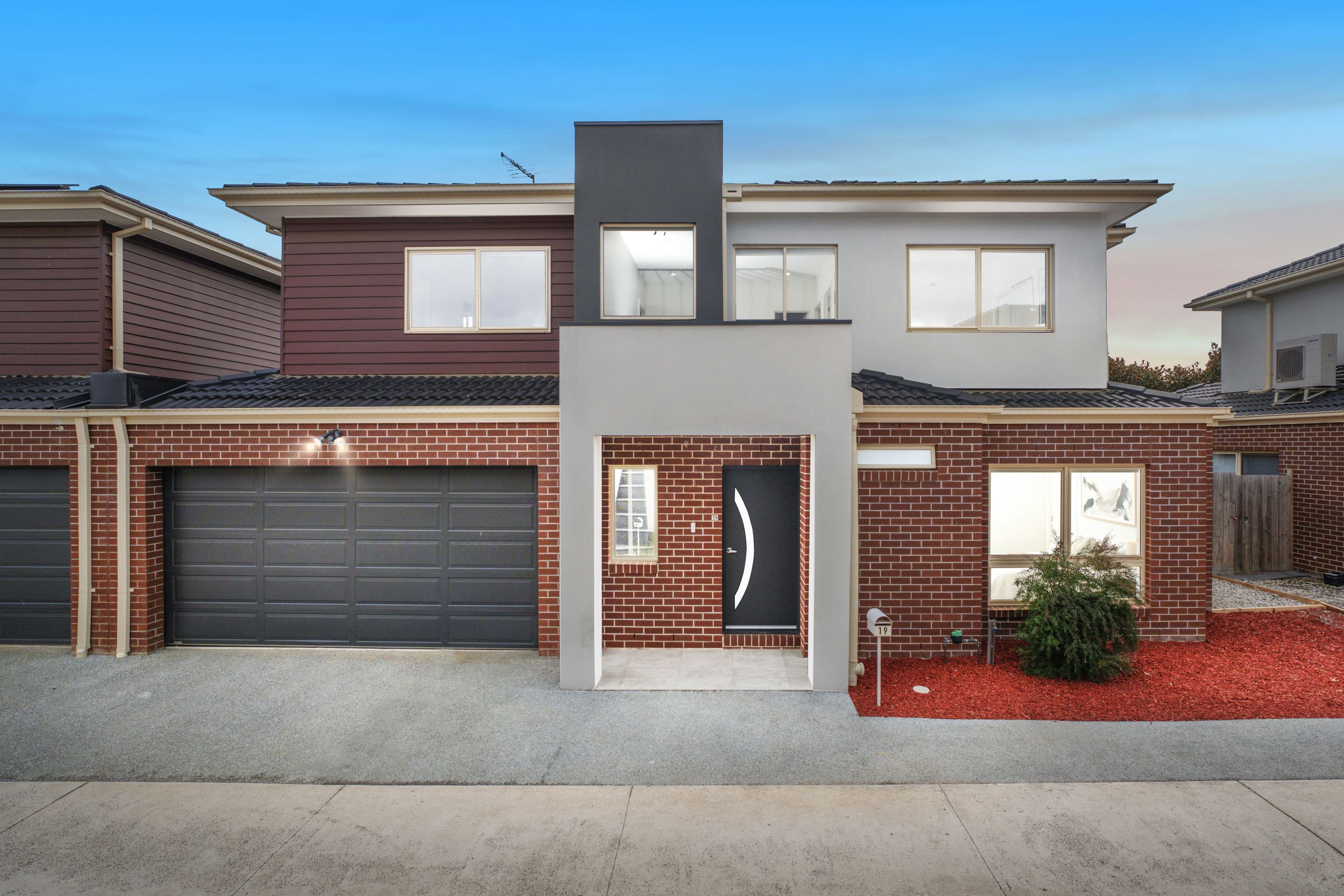 19 Hillview Crescent, Ferntree Gully VIC 3156, Ferntree Gully - Image 1
