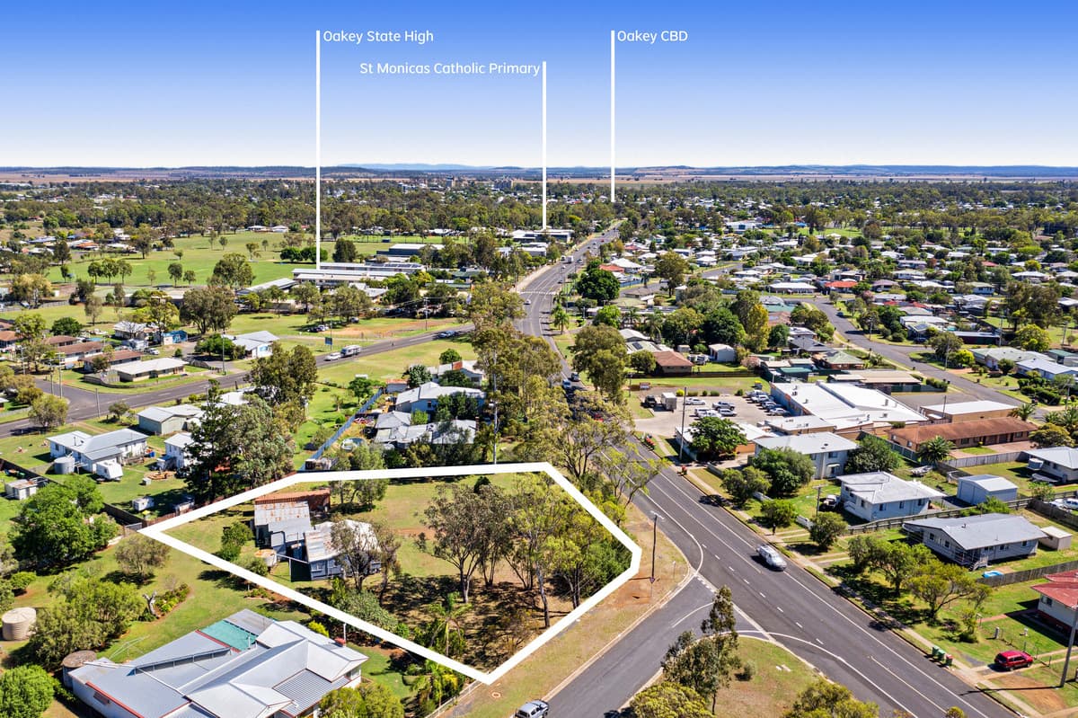 6 Toowoomba Road, Oakey QLD 4401, Oakey - Image 1