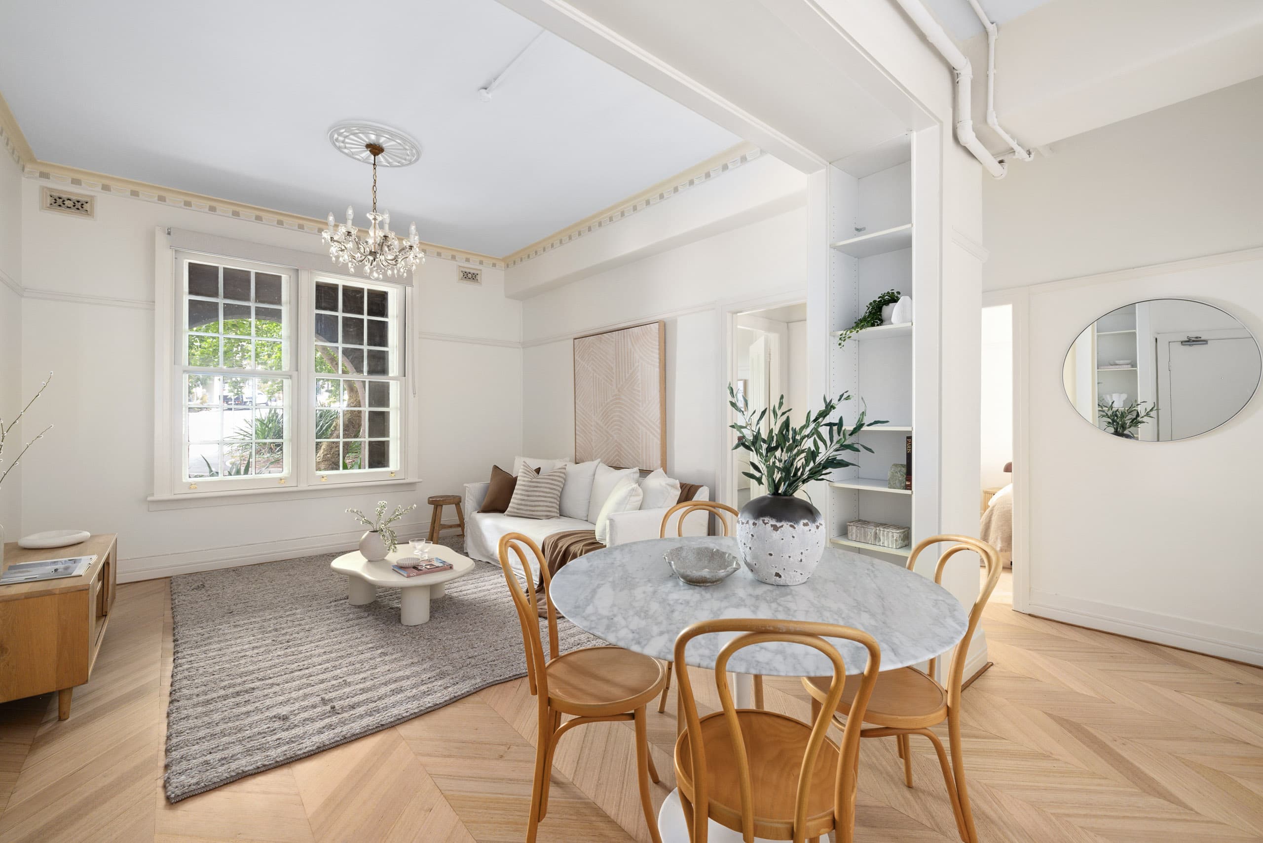 6/28 Onslow Avenue, Elizabeth Bay - Image 1