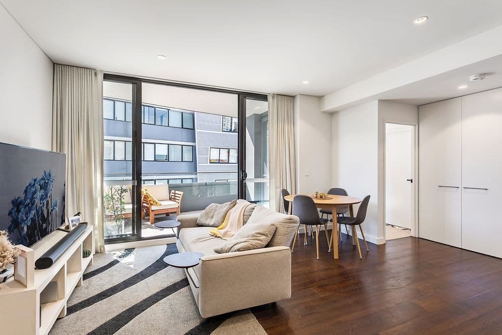 406/3 Sam Sing Street, Waterloo - Image 1