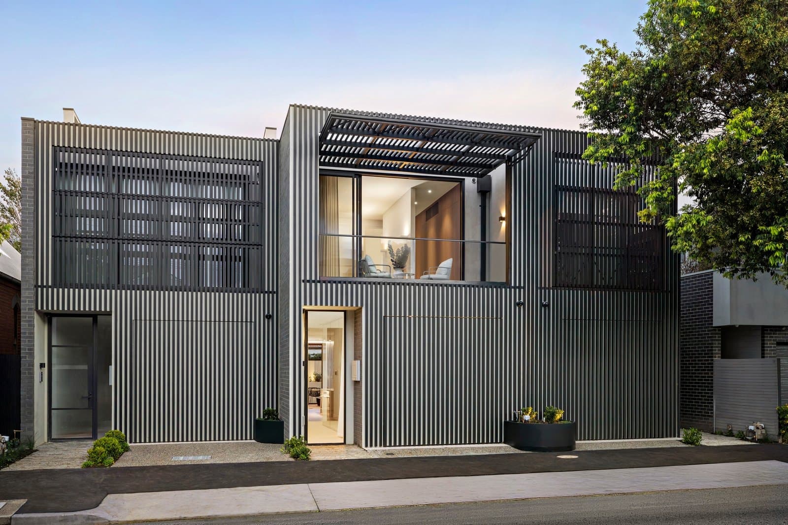 70 Ross Street, Port Melbourne - Image 1