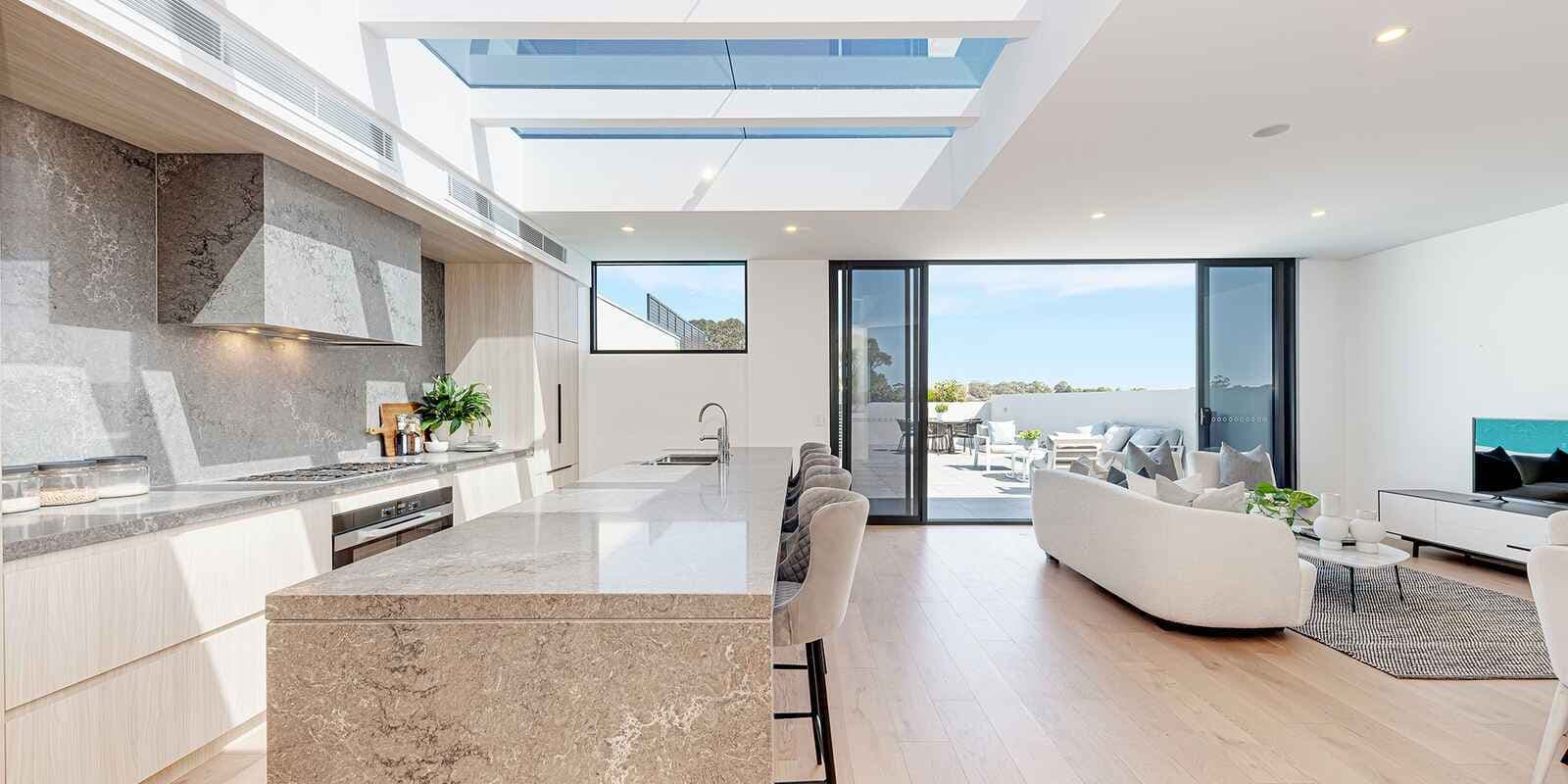 11/12 Amaroo Avenue Castle Cove, Cove - Image 1