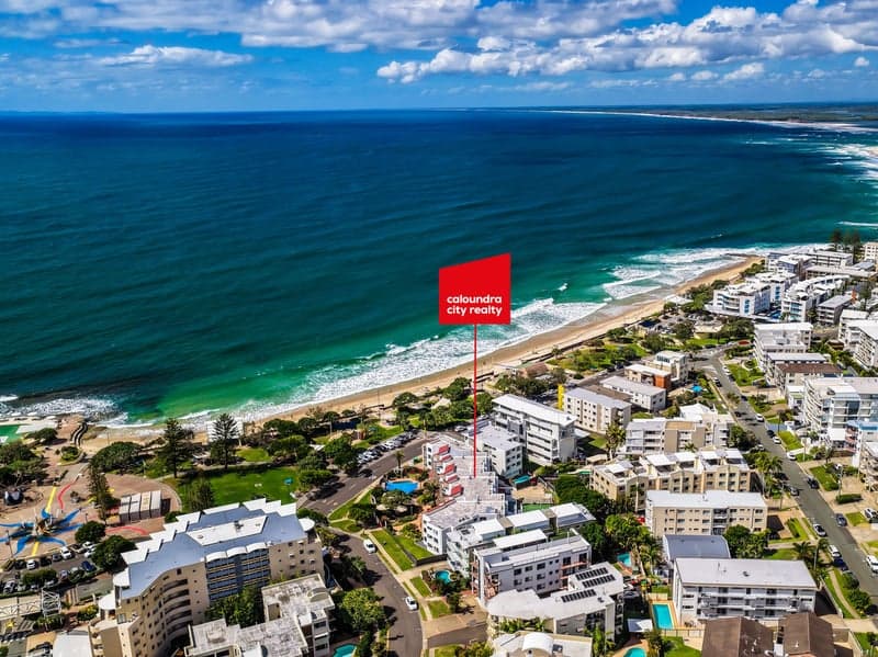 24/1 Ormonde Terrace, Kings Beach - Image 1