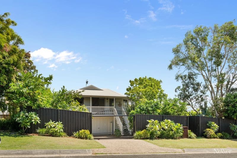 6 Maheno Court, Sunrise Beach - Image 1