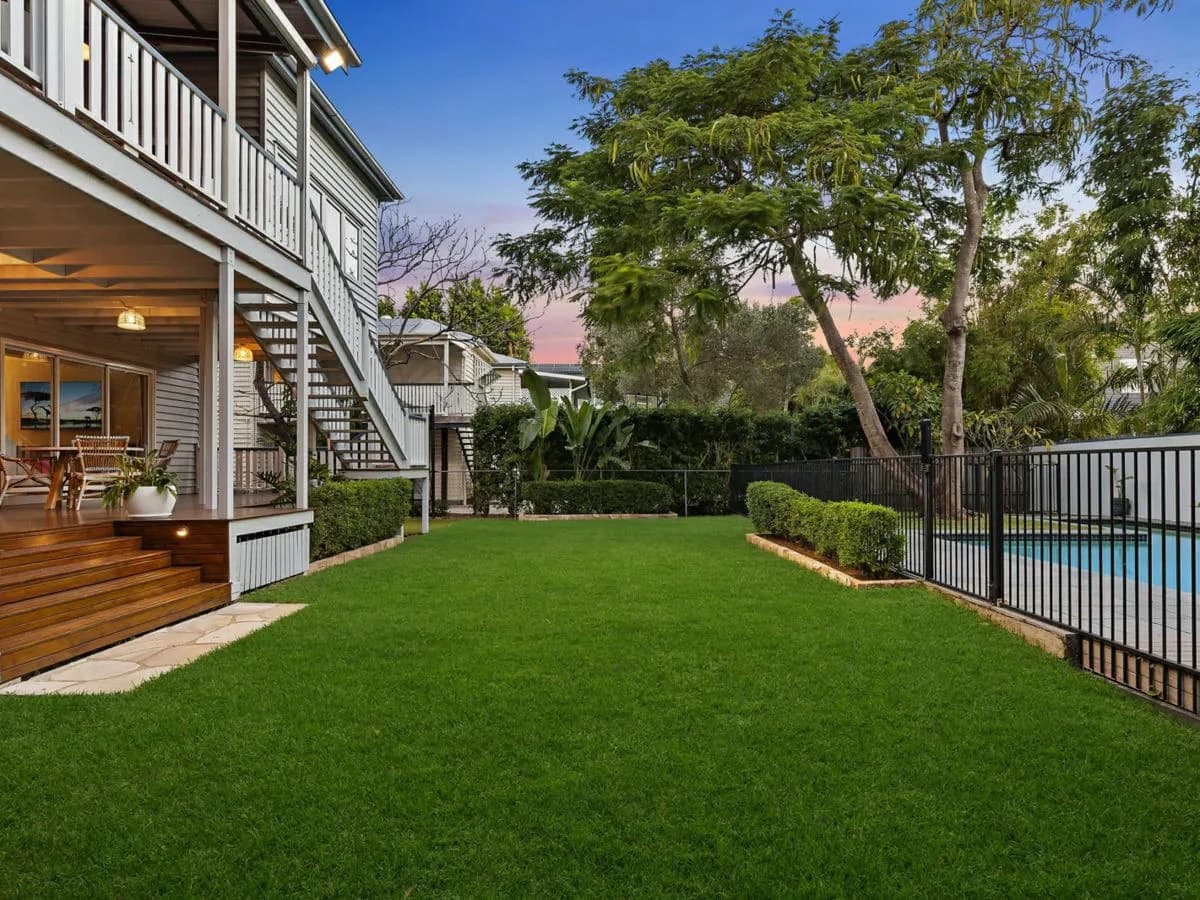 32 Barker Street, EAST BRISBANE, East Brisbane - Image 1