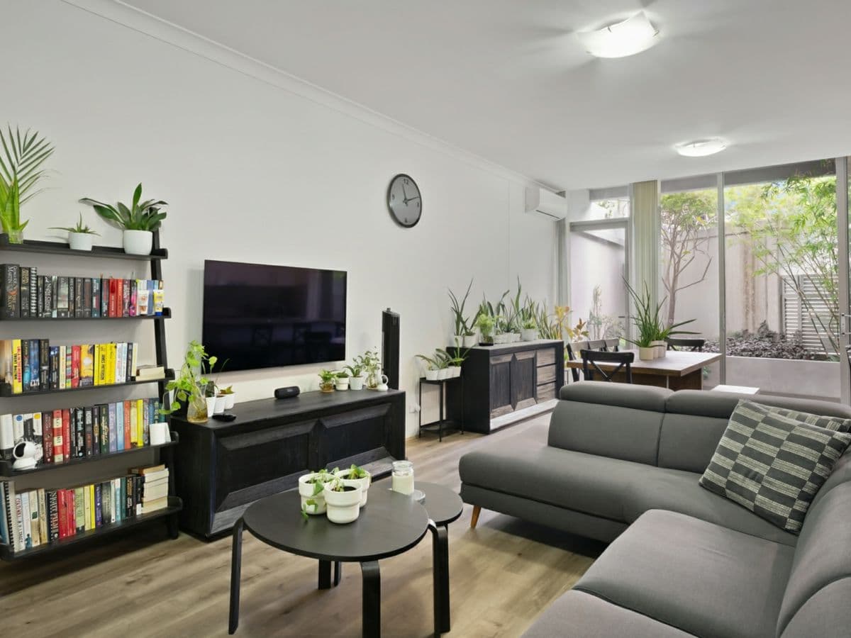 G06/9-11 Wollongong Road, ARNCLIFFE, Arncliffe - Image 1